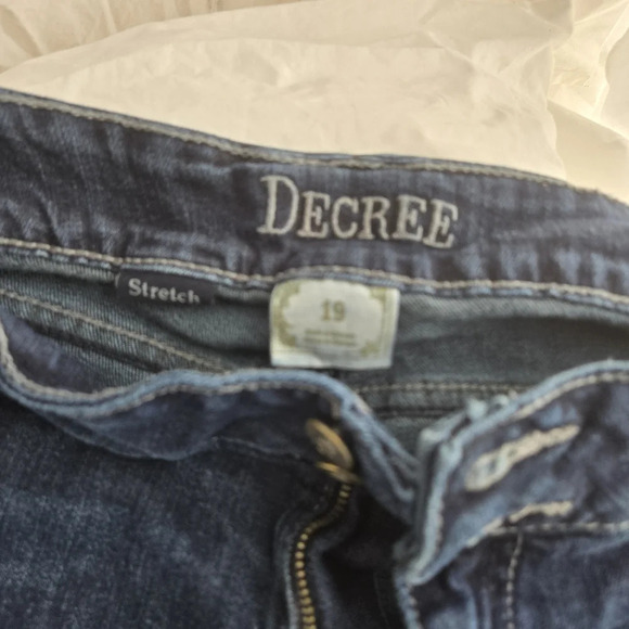 Decree Denim Shorts EUC - Picture 5 of 6